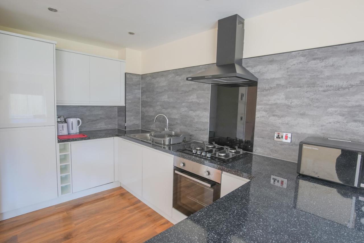 Stylish Modern Newly Built Apartment 15 Min From City Centre Edinburgh Eksteriør billede